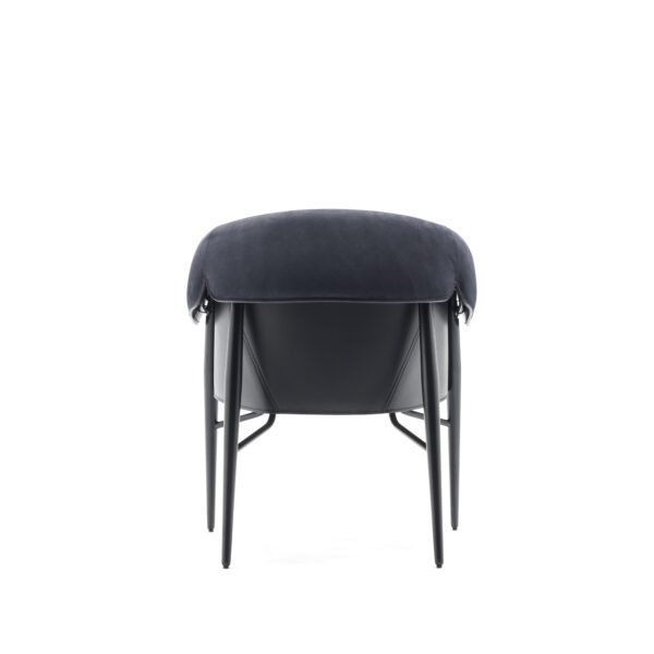 Итальянское кресло MONTGOMERY P 3