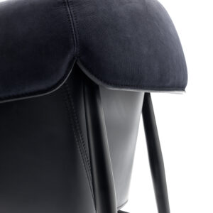 Итальянское кресло MONTGOMERY P 4