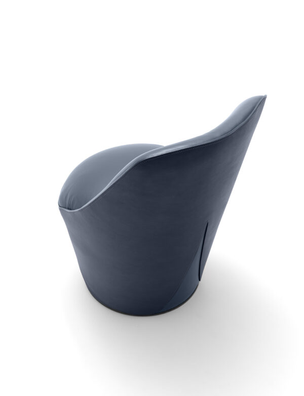 Итальянское кресло ELECTA LOUNGE от Fasem