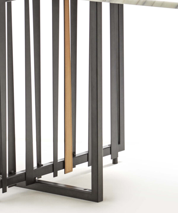 Итальянский стол ADELE DESK от Fasem