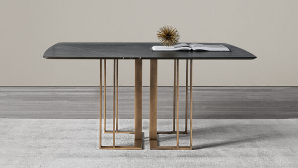 Итальянский стол CHARLIE от Meridiani