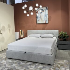 Итальянская двуспальная кровать CUT с подъемным механизмом под матрас 180*200 в наличии Тканевая обивка RIO 07