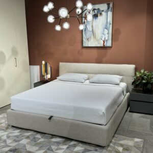 Итальянская двуспальная кровать CUT с подъемным механизмом под матрас 180*200 в наличии