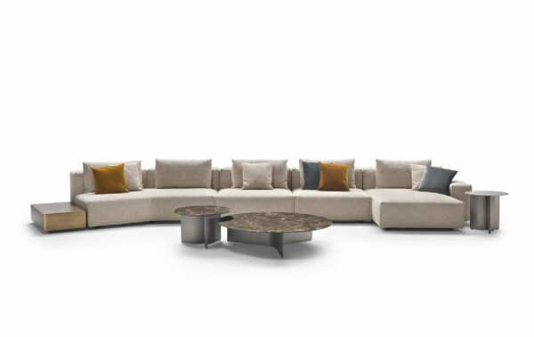 Итальянский диван Yann от Gulio Marelli