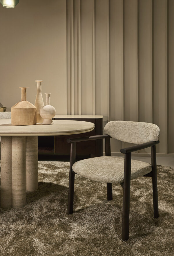 Итальянский стол Simmy Dining от Giulio Marelli