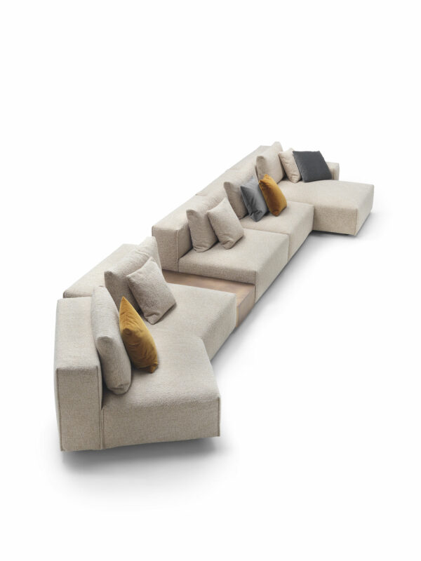 Итальянский диван Yann 4