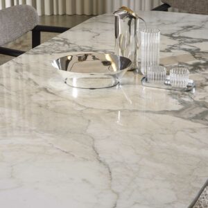 Итальянский стол Onno Dining от Giulio Marelli