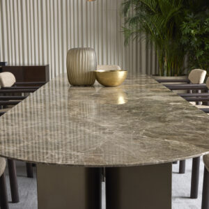 Итальянский стол Wave Dining от Giulio Marelli