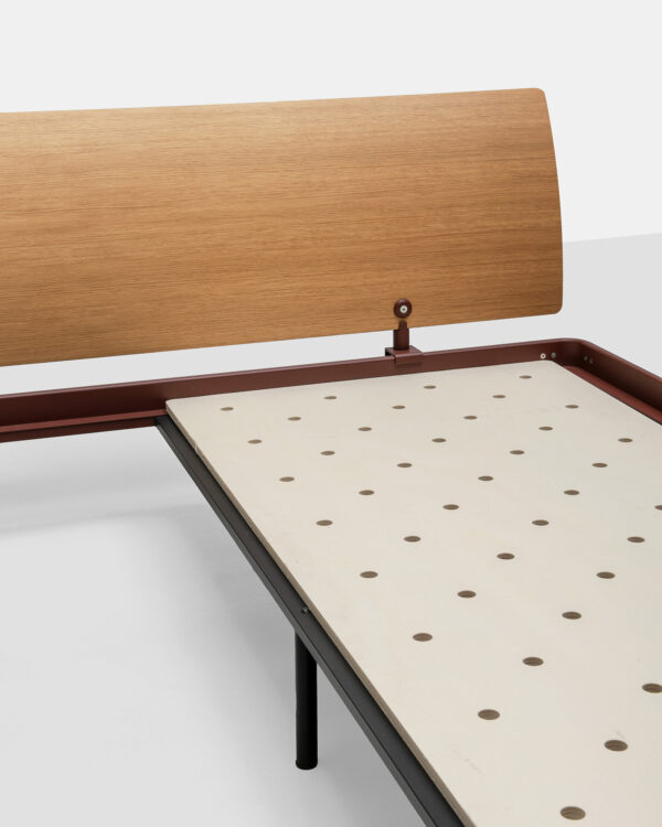 Итальянская кровать AluAlu Bed 9