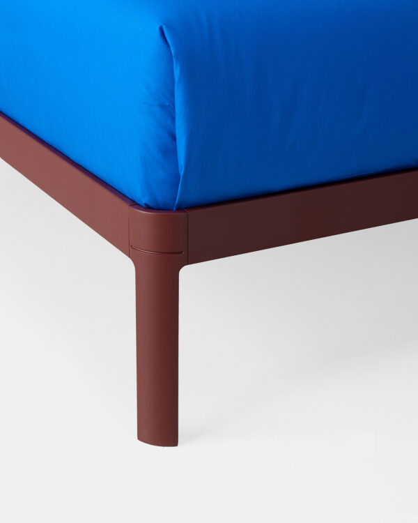 Итальянская кровать AluAlu Bed 6