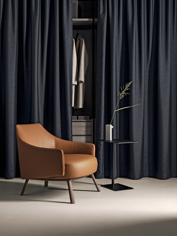 Итальянское кресло Bela от KRISTALIA