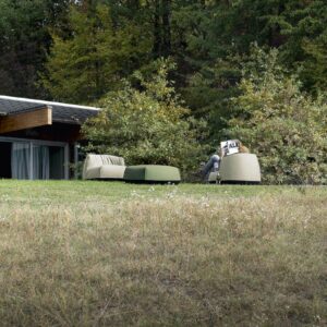 Итальянское кресло Brioni 47