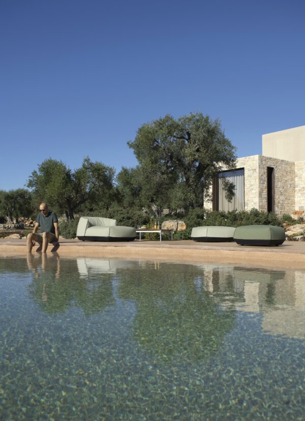 Итальянское кресло Brioni 51