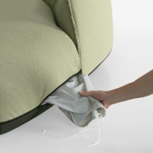 Итальянское кресло Brioni 23