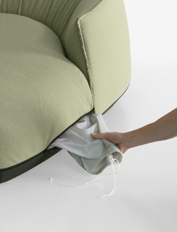 Итальянское кресло Brioni 23