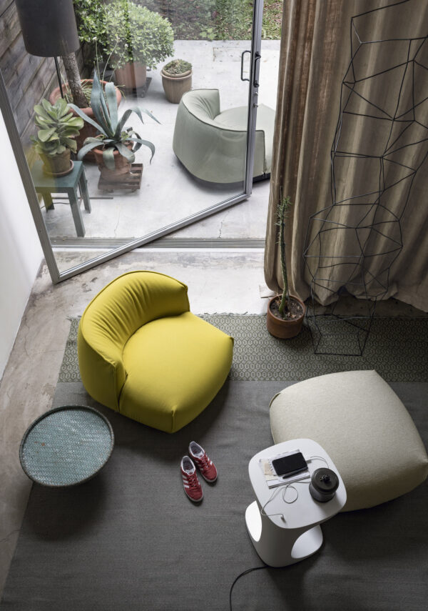 Итальянское кресло Brioni 25