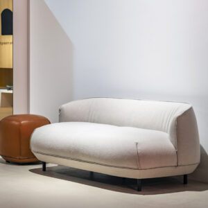 Итальянское кресло Brioni 34