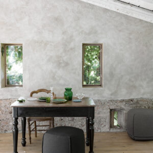 Итальянское кресло Brioni 30