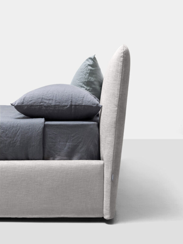 Итальянская кровать Clapis 23