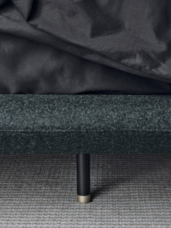 Итальянская кровать Clapis 10