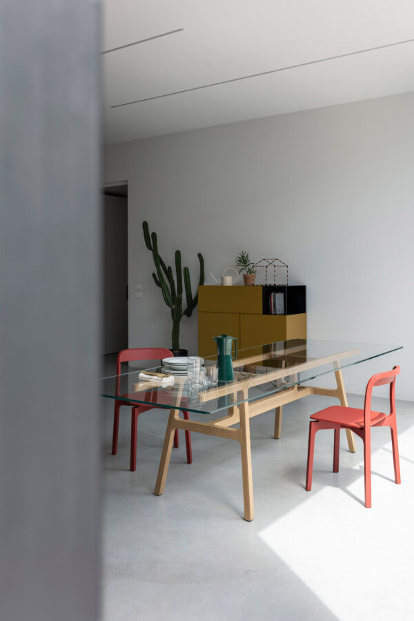 Итальянский стул Contorna 8