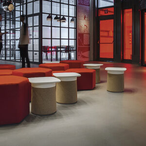 Итальянский стол Degree от KRISTALIA