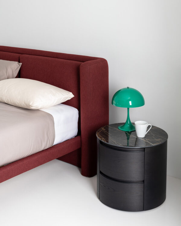 Итальянская кровать Dimora от KRISTALIA