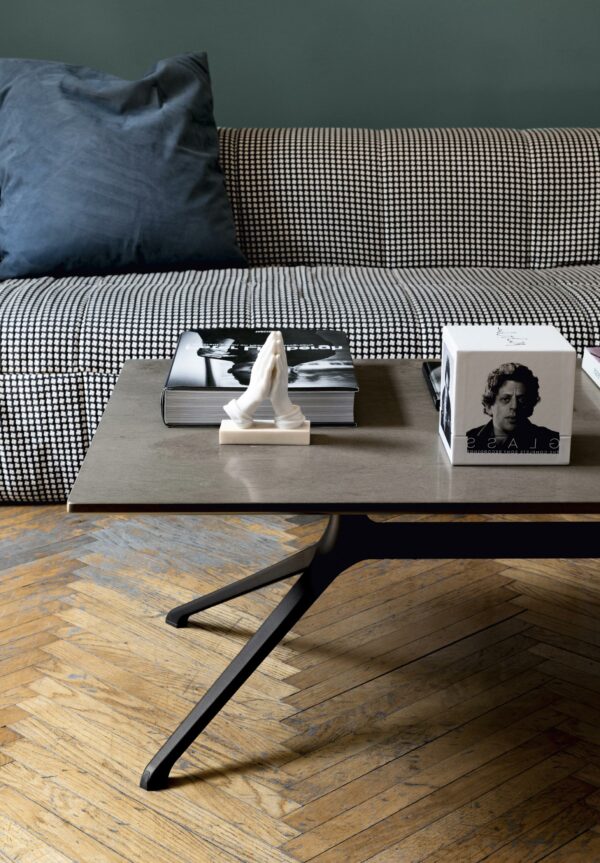 Итальянский стол Elephant table 9