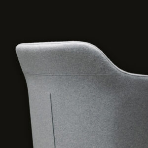 Итальянское кресло Flap от KRISTALIA