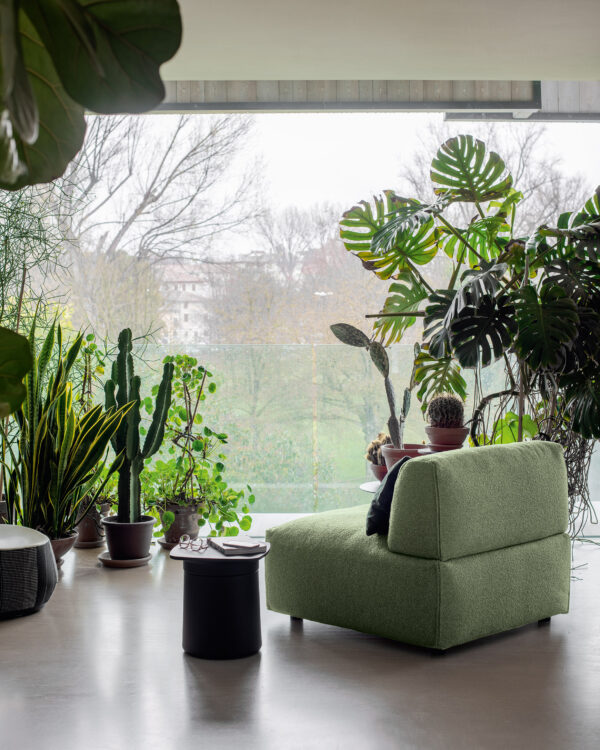 Итальянский диван Forma от KRISTALIA