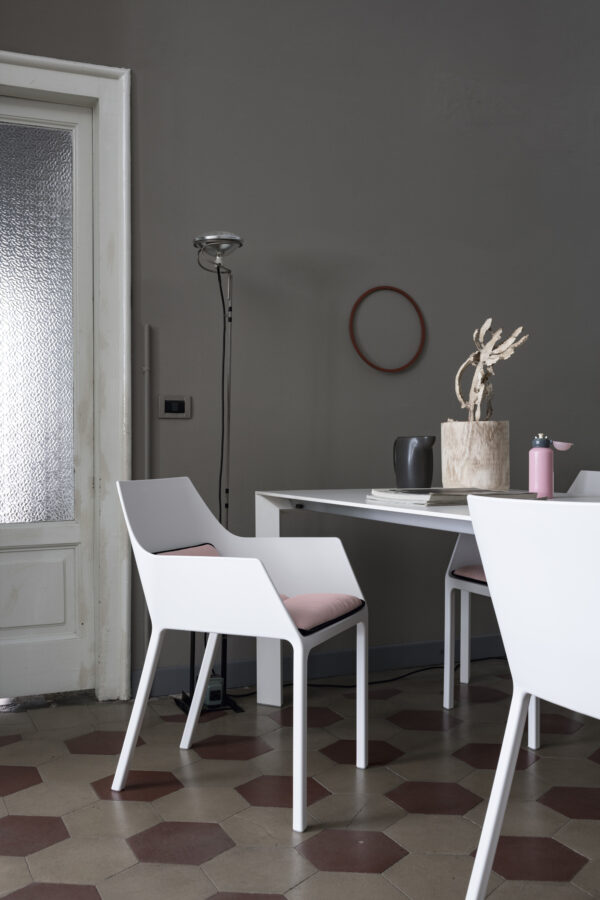 Итальянское кресло Mem 8