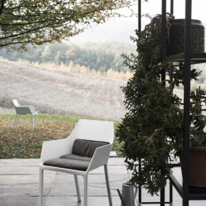 Итальянское кресло Mem 12