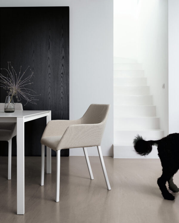 Итальянское кресло Mem Soft 8