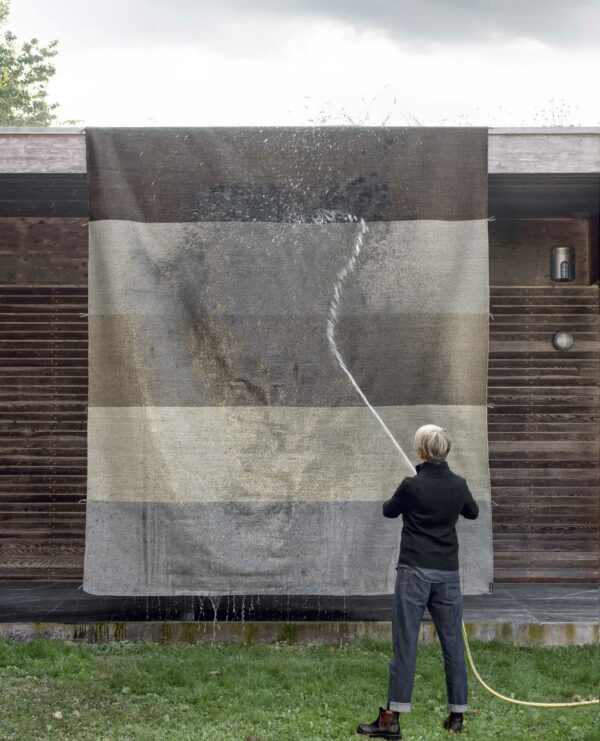 Итальянский ковер Mustache RE 2