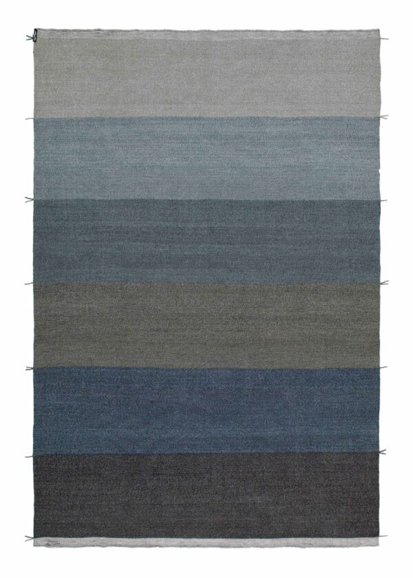 Итальянский ковер Mustache RE от KRISTALIA