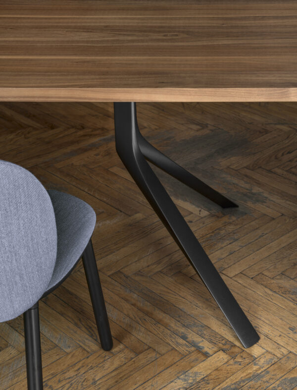 Итальянский стол Oops 5