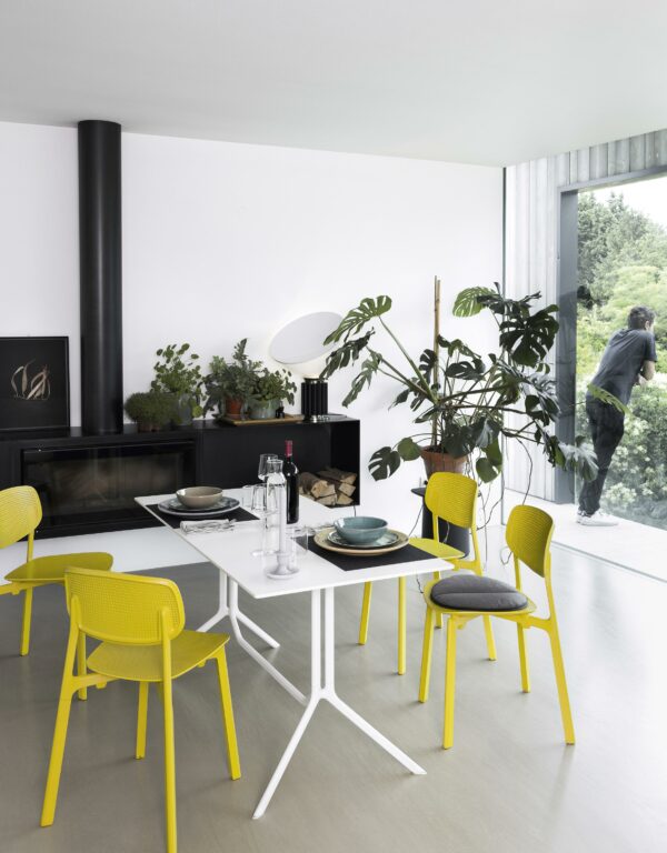 Итальянский столик Poule от KRISTALIA