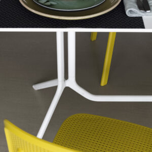 Итальянский столик Poule 9