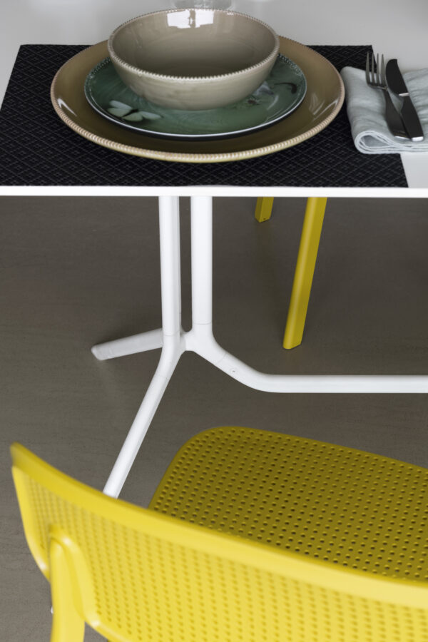 Итальянский столик Poule 9