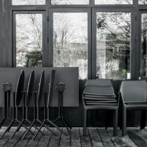 Итальянский столик Poule 5