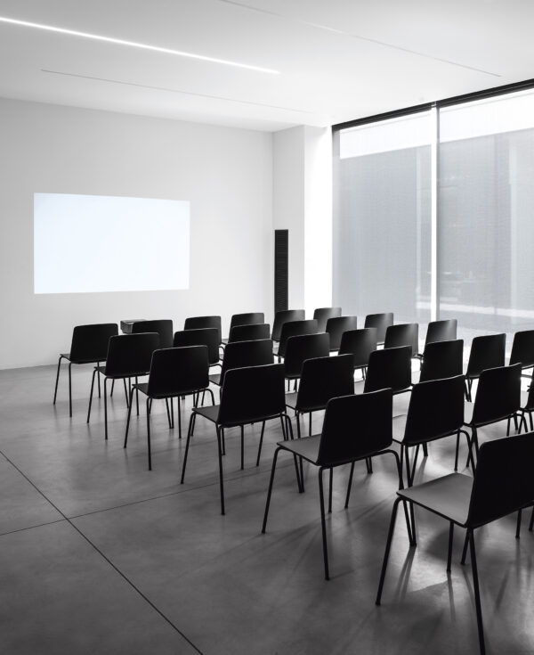 Итальянский стул Rama от KRISTALIA