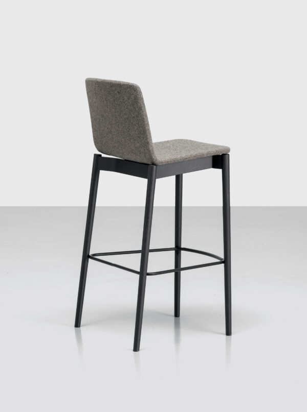 Итальянский стул Rama Wood от KRISTALIA