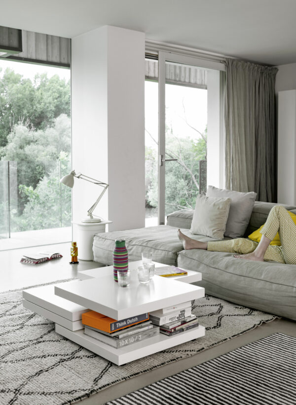 Итальянский стол Rotor от KRISTALIA