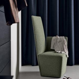 Итальянское кресло Valet 7