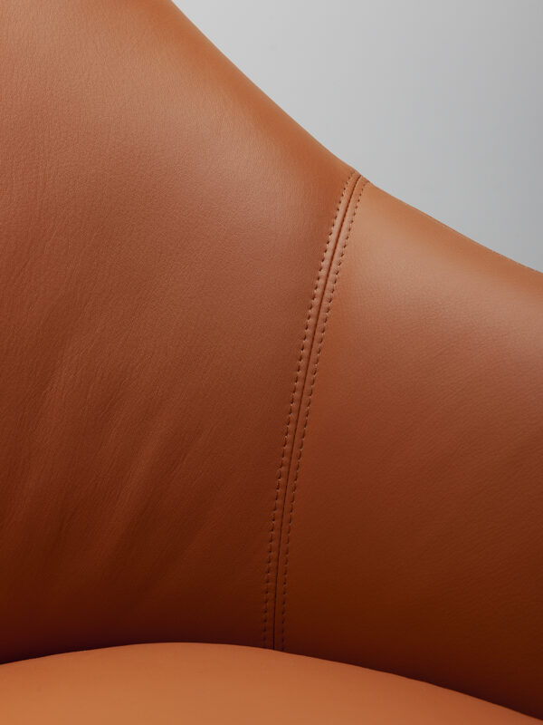 Итальянское кресло Bela от KRISTALIA