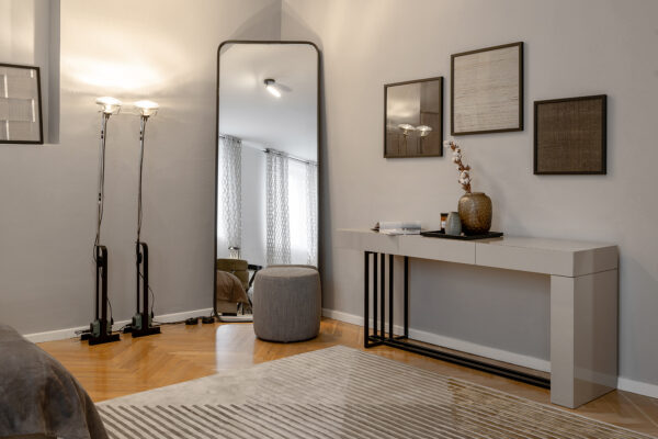 Итальянская консоль QUINCY 2