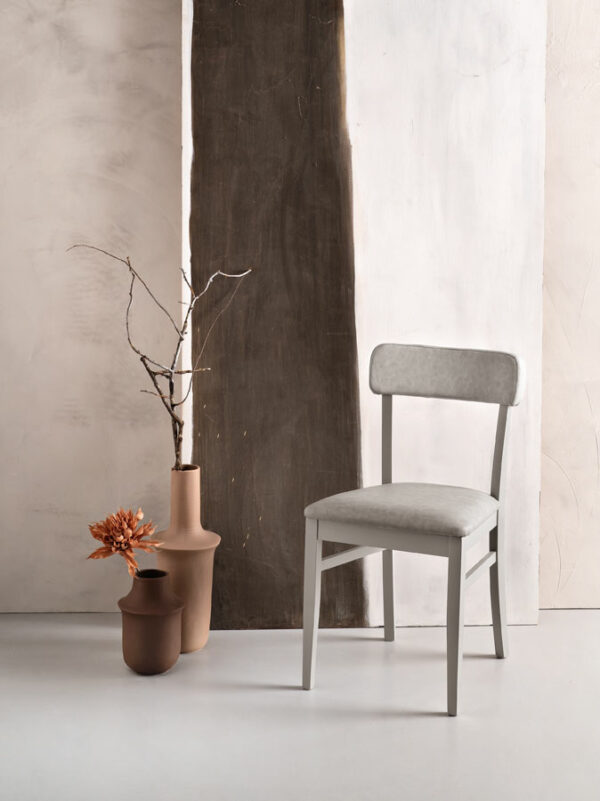 Итальянский стул Lipsia Ecopelle от Capodarte