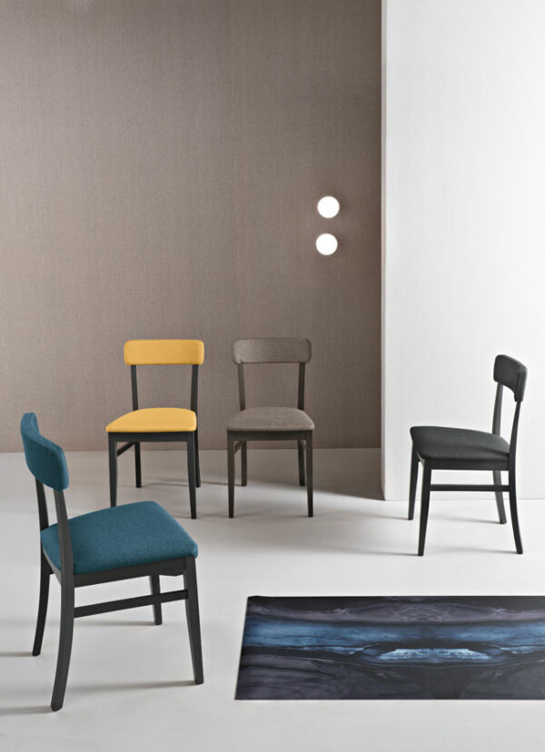 Итальянский стул Lipsia Tessuto от Capodarte