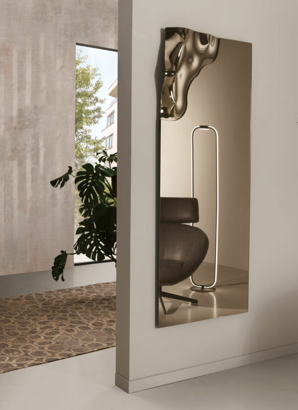 Итальянское зеркало Dolores от Capodarte