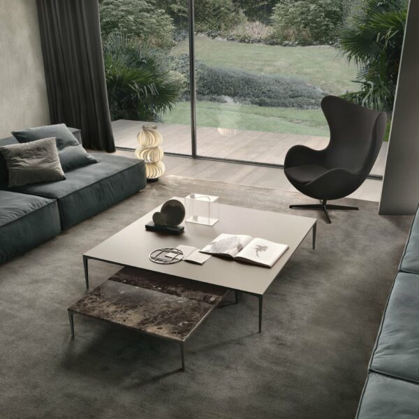 Итальянский столик Tray 3